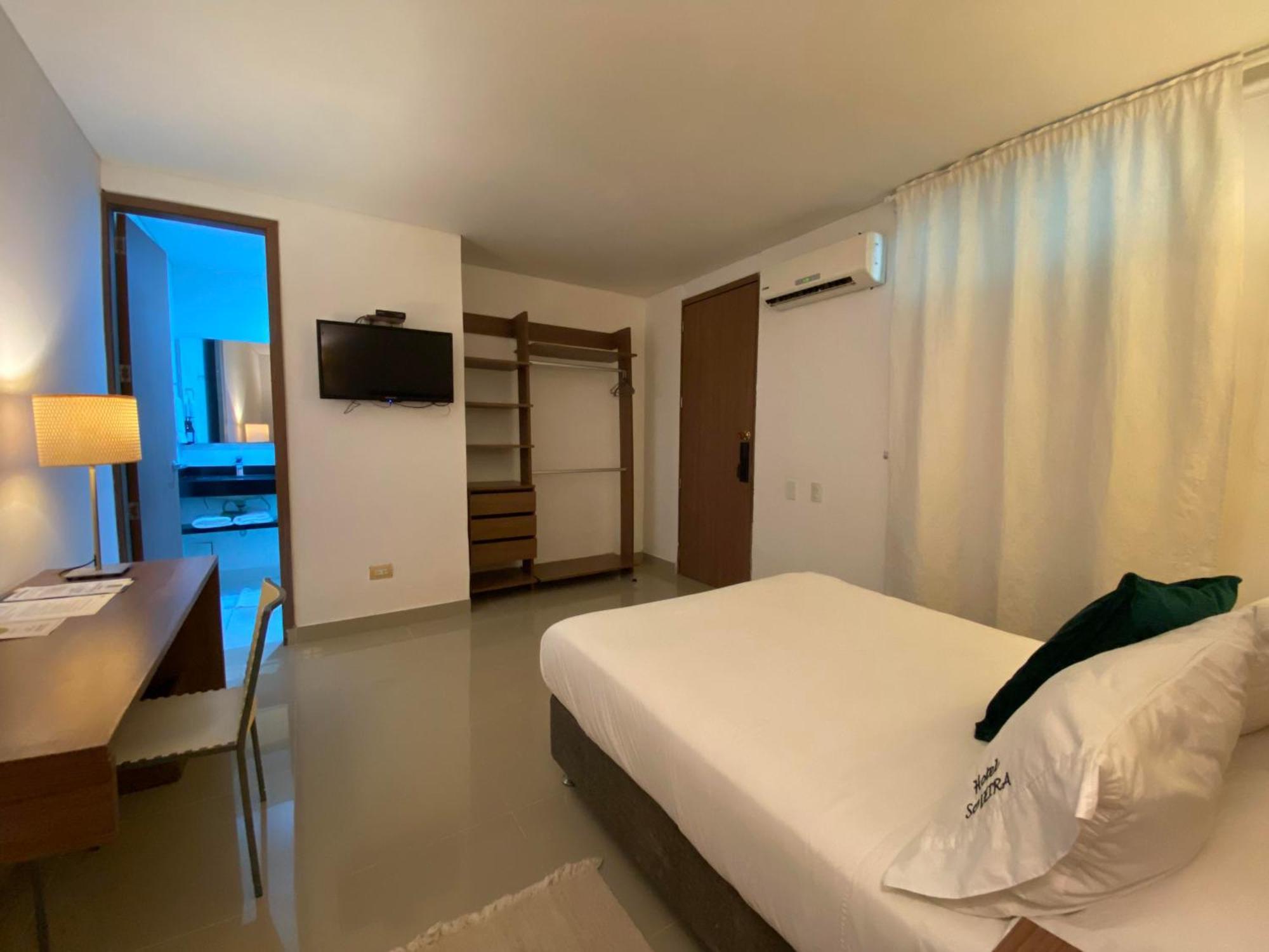 Hotel Soleira Tolu Exterior photo
